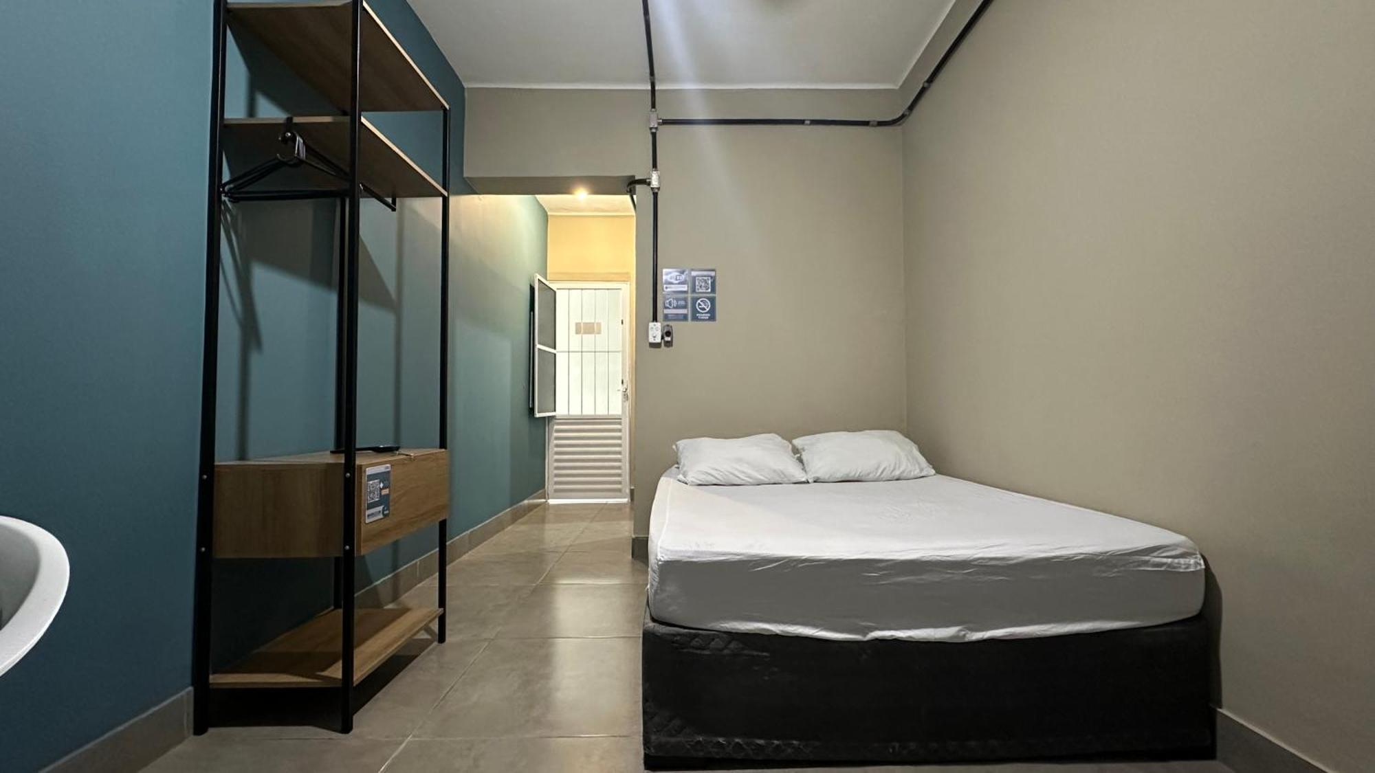 Suite 03 • Praia Das Pitangueiras Гуаружа Экстерьер фото